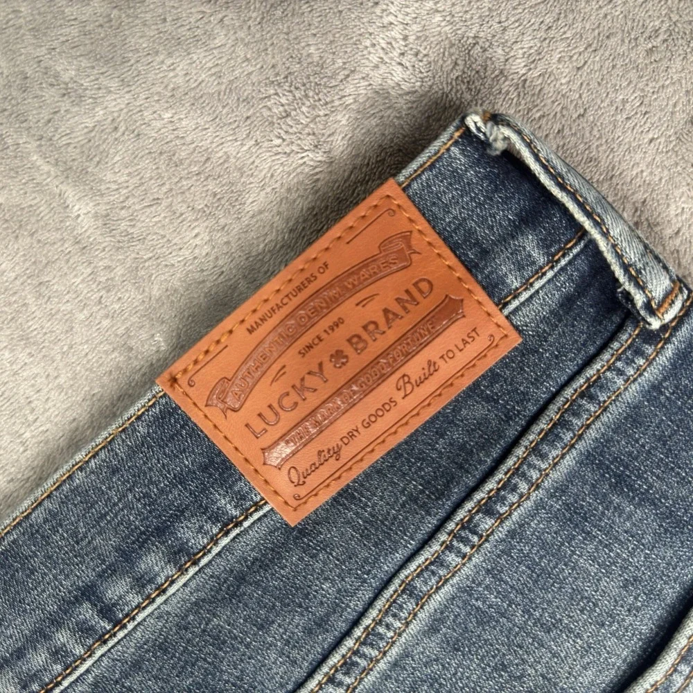 Lucky Brand Jeans Mens 36x34 412 Athletic Slim 2 Way Stretch Medium Wash Denim - Picture 10 of 15